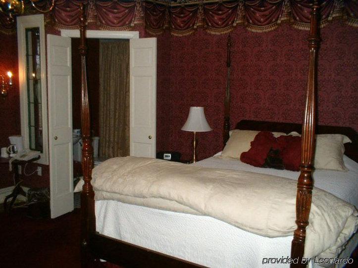 Elk Forge 3*